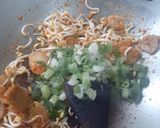 Foto langkah ke 2 dari resep Mie Goreng.