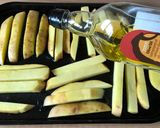 A picture of step 4 of Ultimate chunky chips.
