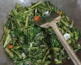 Foto langkah ke 3 dari resep Tumis Kangkung.