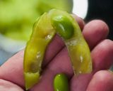 Foto del paso 3 de la receta: Arroz a la cubana con edamame salteado 🫛 🌾 🫛 🌾