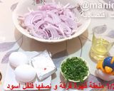 صورة لخطوة 3 من وصفة كيش بالبصل والجبن