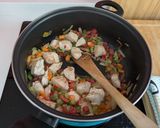 Foto del paso 4 de la receta: Garbanzos con verduras y pavo