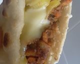 Foto del paso 23 de la receta: Pan de Pita relleno con "carne de coliflor" piña dulce y queso!!! 🍘🍍🧀🍘