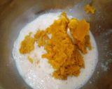 Foto langkah ke 2 dari resep No Oven Pumpkin Buns (Eggless).