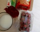 Foto langkah ke 1 dari resep Olahan Strawberry~Brownies Strawberry.