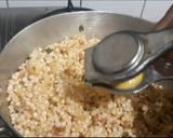 A picture of step 4 of Sabudana khichdi.