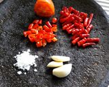 Foto langkah ke 1 dari resep Sambal Bawang Ala Aul.