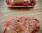 Foto del paso 1 de la receta Hojaldre de Navidad con carne y frutos secos