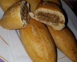 A picture of step 5 of Meat pocket pie.
