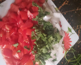 Foto del paso 2 de la receta: Frijoles de la olla mexicanos 🇲🇽 a mi estilo. Barajitas con jitomate 🍅🧅 cebolla y cilantro
