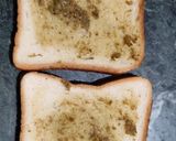 A picture of step 1 of Two peas Imli sandwich.