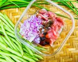 Hình bước làm 1 của món Thịt Nạc Heo Xào