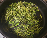 Foto del paso 1 de la receta: Pasta con pesto y pollo