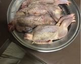 Foto del paso 1 de la receta: Codornices al estilo de mi madre con champiñones