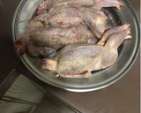 Foto del paso 1 de la receta: Codornices al estilo de mi madre con champiñones