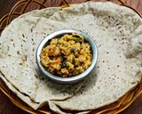 लातूर स्पेशल दर्शवेळा अमावस्या भज्जी(मिक्स भाजी) (mix bhaji recipe in marathi) रेसिपी स्टेप 4 फोटो 