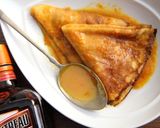 Crépes suzette (francia narancslikőrös palacsinta) recept fázis 6 fotója