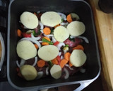Foto del paso 3 de la receta: Bifes a la criolla🍲