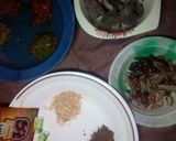 A picture of step 1 of Ofada Sauce.