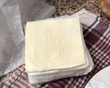 A picture of step 1 of Pig in a blankets Homemade chicken puffs.