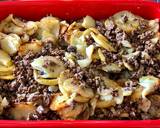 Spicy minced Beef & Potato Bake with a creamy mushroom sauce & cheese recipe step 4 photo