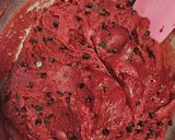 Foto langkah ke 3 dari resep Red Velvet Chips Soft mini cookies. Simple No mixer..!.