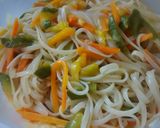 Foto del paso 6 de la receta: Ensalada de spaguettis y verduras salteadas 🍝