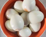 Gambar langkah 2 resipi Telur Masak Masam - Manis.