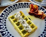 Foto del paso 5 de la receta: Gofre de calabacín con queso cottage