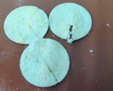 A picture of step 2 of Katori pizza.