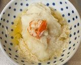 A picture of step 5 of Japanese Steamed Fish and Shrimp with Radish.