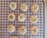 Foto del paso 4 de la receta: Galletas de avena y pistacho 🥣