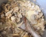 Foto del paso 2 de la receta: Salsa de pollo y champiñones