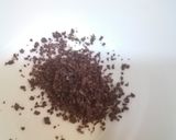 A picture of step 1 of Tangy Sumac Fattoush.