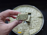 લીલાં મગ ના ઢોકળા (Green Moong Dhokla recipe in Gujarati)