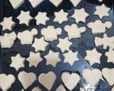 Foto del paso 4 de la receta: Galletitas divertidas a mi manera 😘💜😍🤩💙🙃🫠❤️