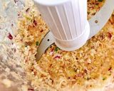 Hình bước làm 2 của món Thịt Ba Chỉ Xào Mắm Ruốc Huế