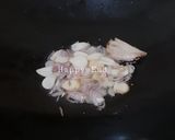 Foto langkah ke 2 dari resep Tumis Terong Jamur Kuping.