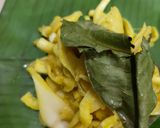 Foto langkah ke 3 dari resep Pepes Jamur Bumbu Kunyit.