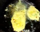 A picture of step 3 of Palak k pakorhay #IftarContestwithHuma #Cookpadapp.