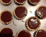 Foto langkah ke 5 dari resep Pie Brownies Shiny Crust.