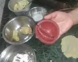 A picture of step 7 of Holi Special Gujiya.