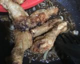 A picture of step 5 of Fried Chicken with Ngo Hiang Sauce & Worcestershire Sauce.