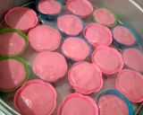 Foto langkah ke 4 dari resep Kue Tok/ Kue Ku Lembut Kenyal.