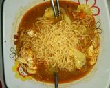 Foto langkah ke 10 dari resep Spicy ramen poolll seadanya.