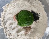 A picture of step 4 of Palak Aata Namkin.