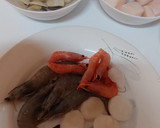 Foto del paso 1 de la receta: Arroz meloso marinero con marisco y pescado
