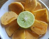 A picture of step 3 of Persimmon fruit chat.