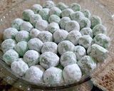 Foto langkah ke 5 dari resep Mochi Simpel.