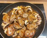 Foto del paso 6 de la receta: Solomillo cerdo en salsa strogonoff